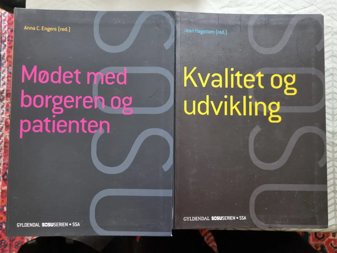 Billede 1 - SoSu Assistent bøger