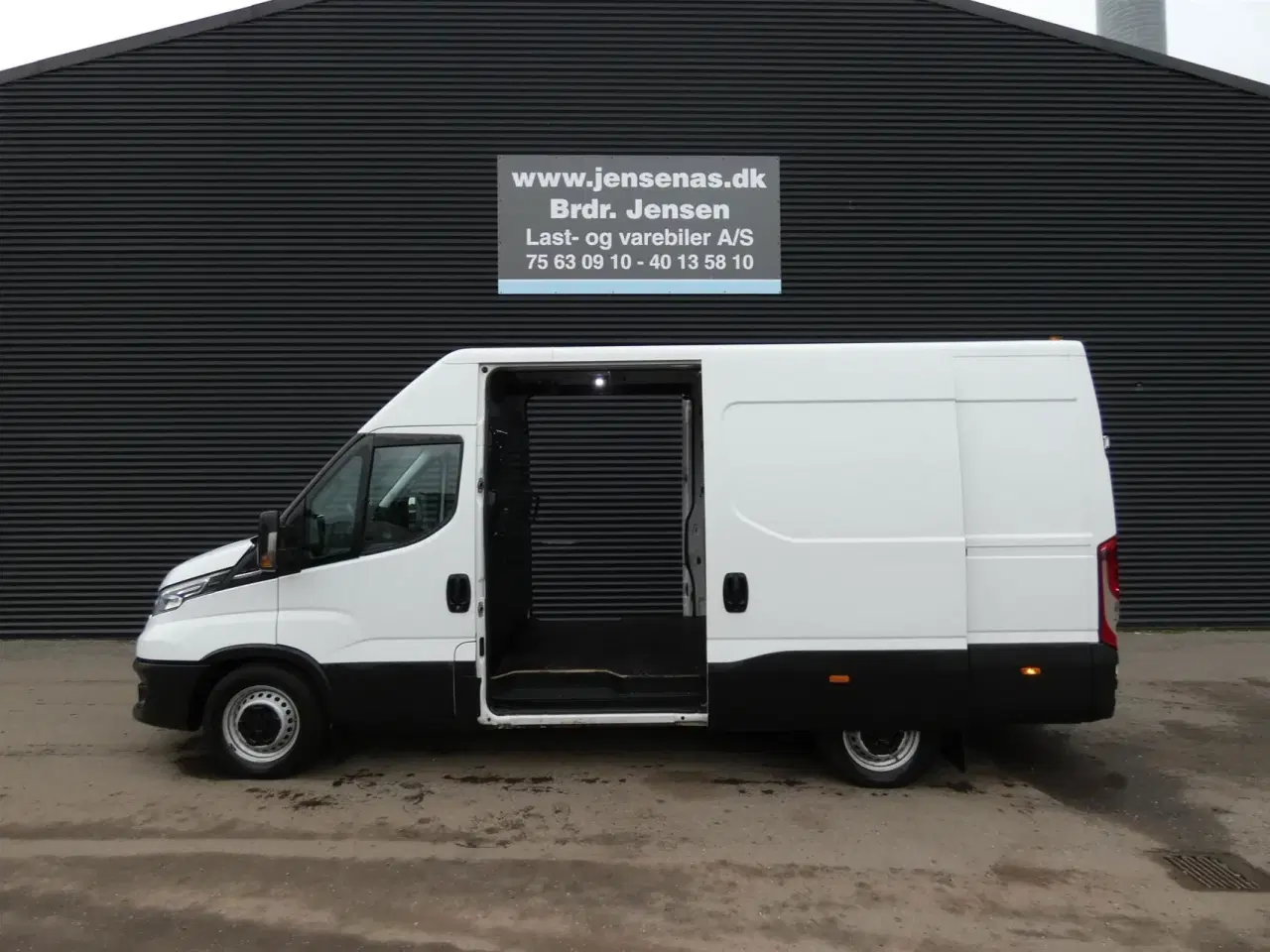 Billede 1 - Iveco Daily 35S18 12m3 3,0 D 180HK Van 8g Aut.