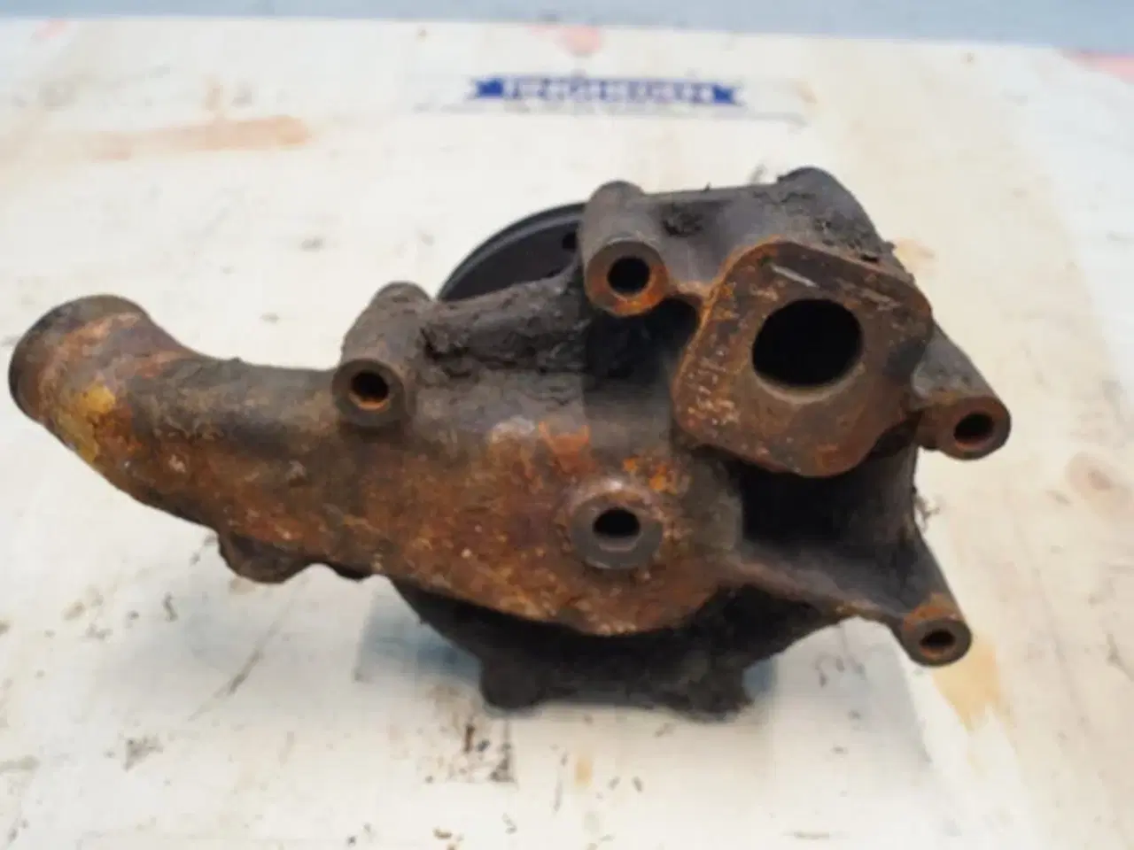 Billede 8 - Ford 4000 Vandpumpe 87800115