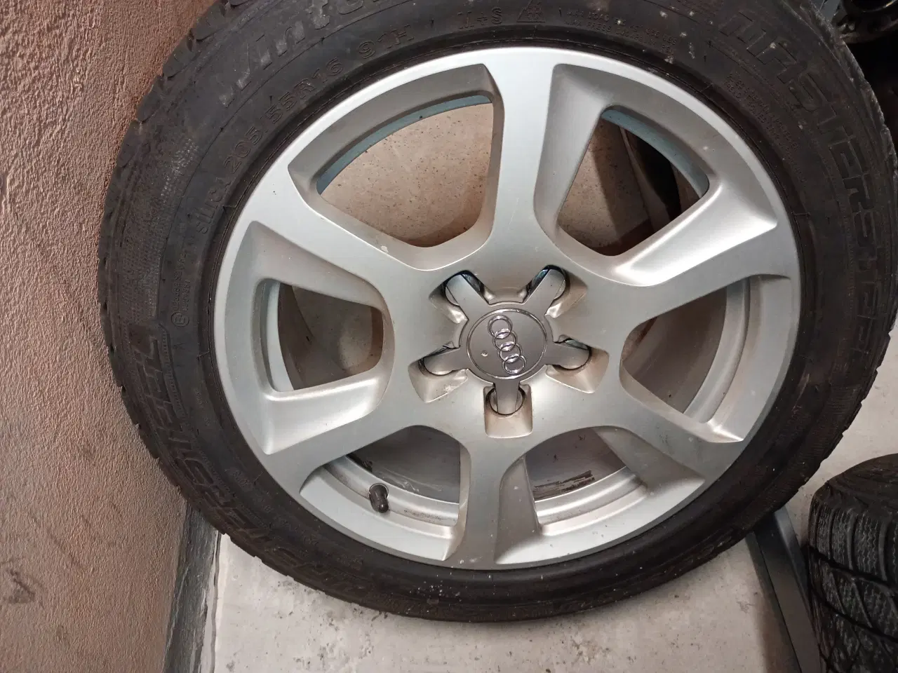 Billede 1 - Sælges Audi A4 Vinterhjul 5*112
