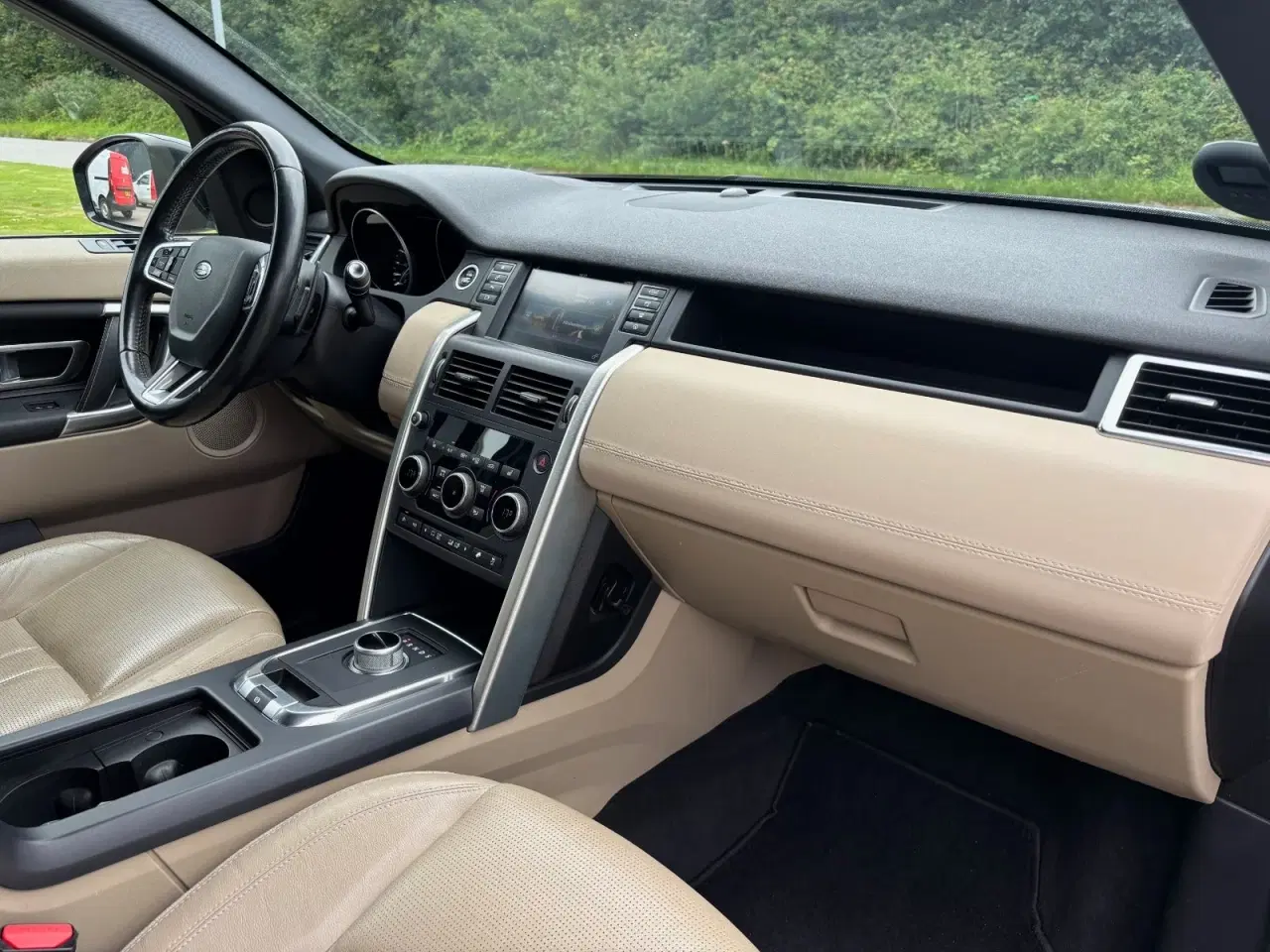 Billede 6 - Land Rover Discovery Sport 2,0 TD4 150 HSE Luxury aut. Van