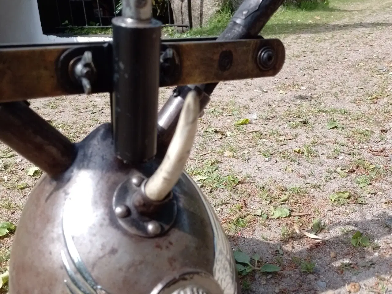 Billede 1 - Artist, cirkus,Middelalder ldhjelm