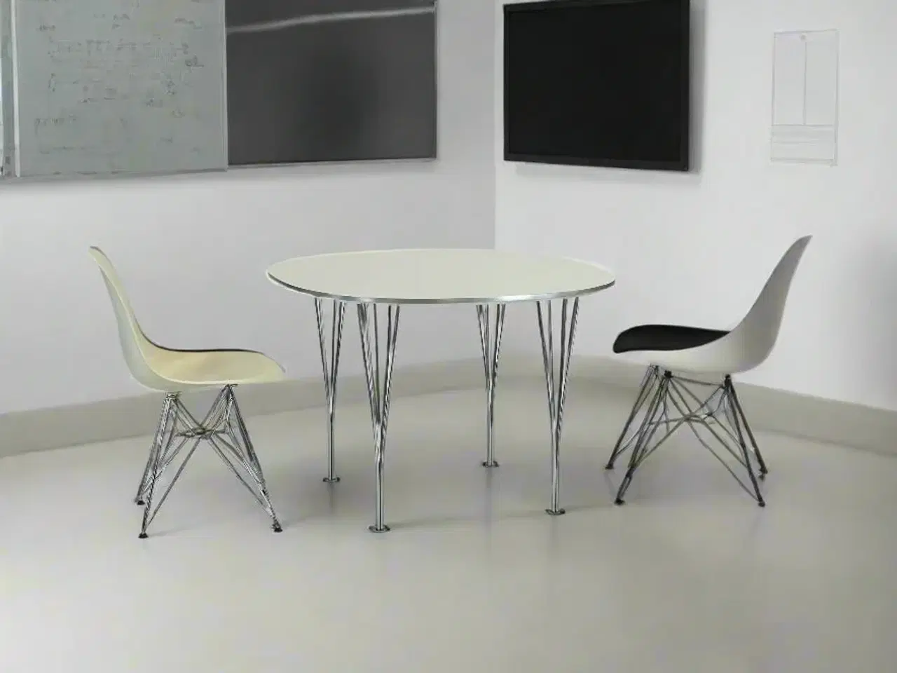 Billede 2 - Cirkulært bord - Fritz Hansen