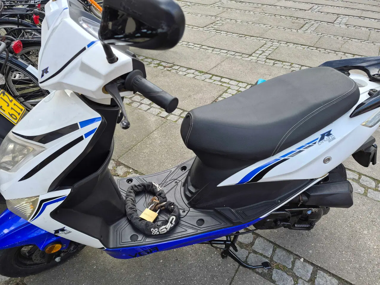 Billede 4 - I'm selling a VG scooter.