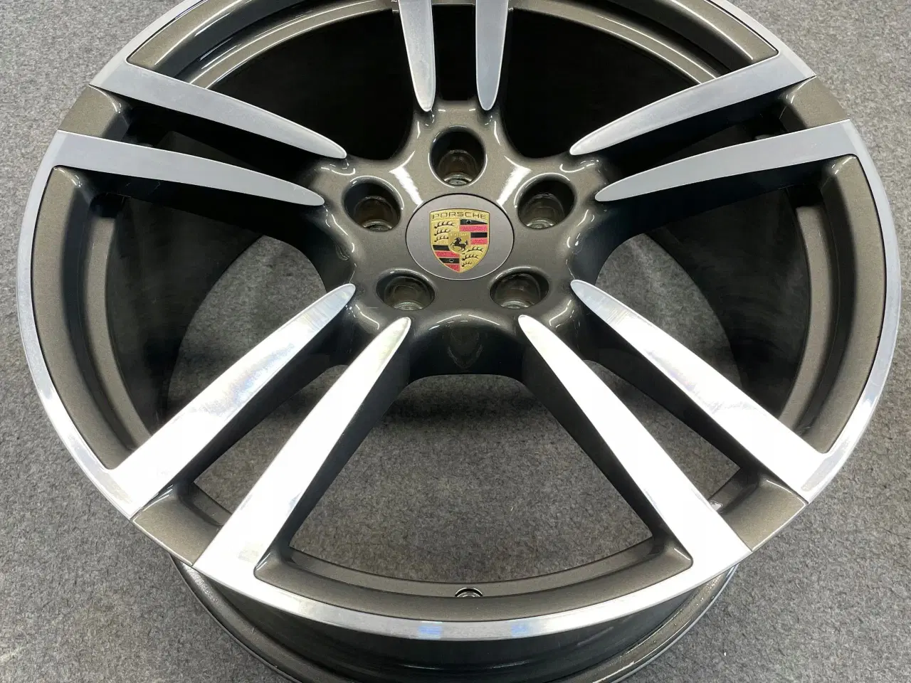 Billede 2 - FÆLGE Porsche OE CAYENNE TURBO II 2 7P5 10.0"x21"