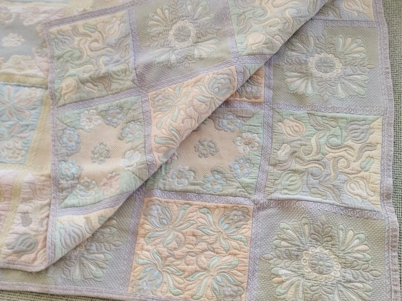 Billede 3 - Senge tæppe længde 250, bredde 220. i pæn stand.