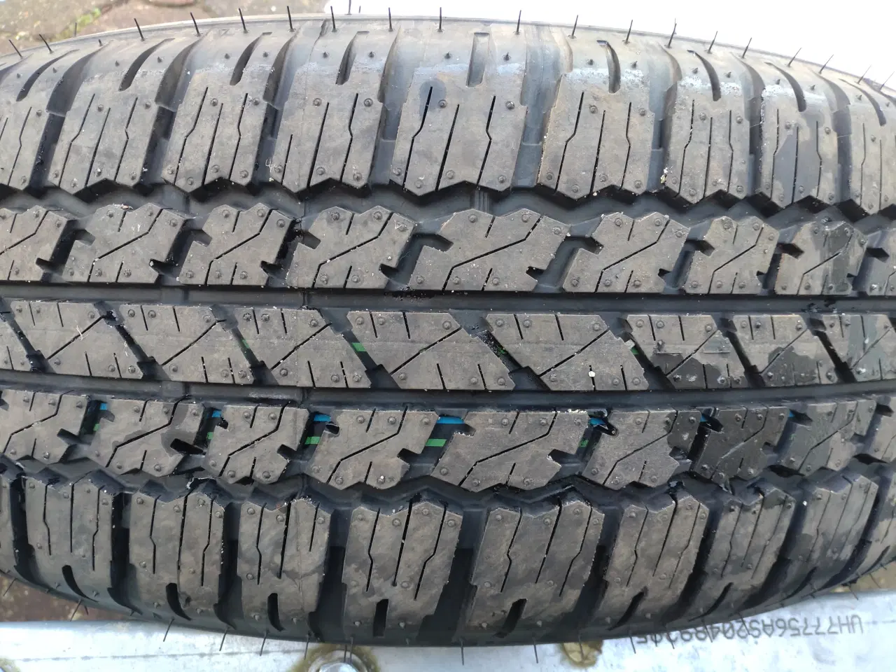 Billede 3 - Dæk 4 stk Bridgestone 265/65R17 sælges