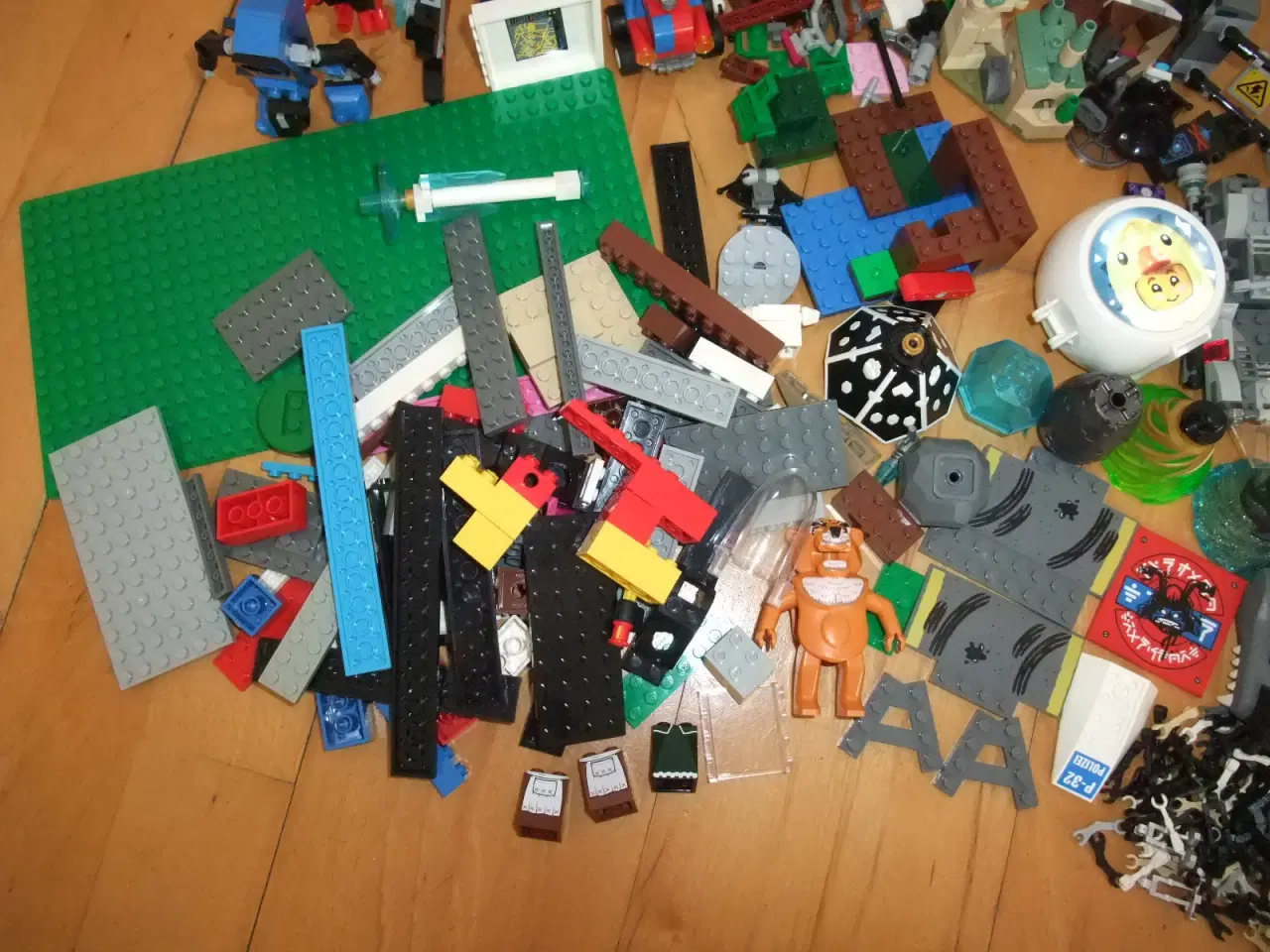 Billede 4 - Lego Forskellige Dele