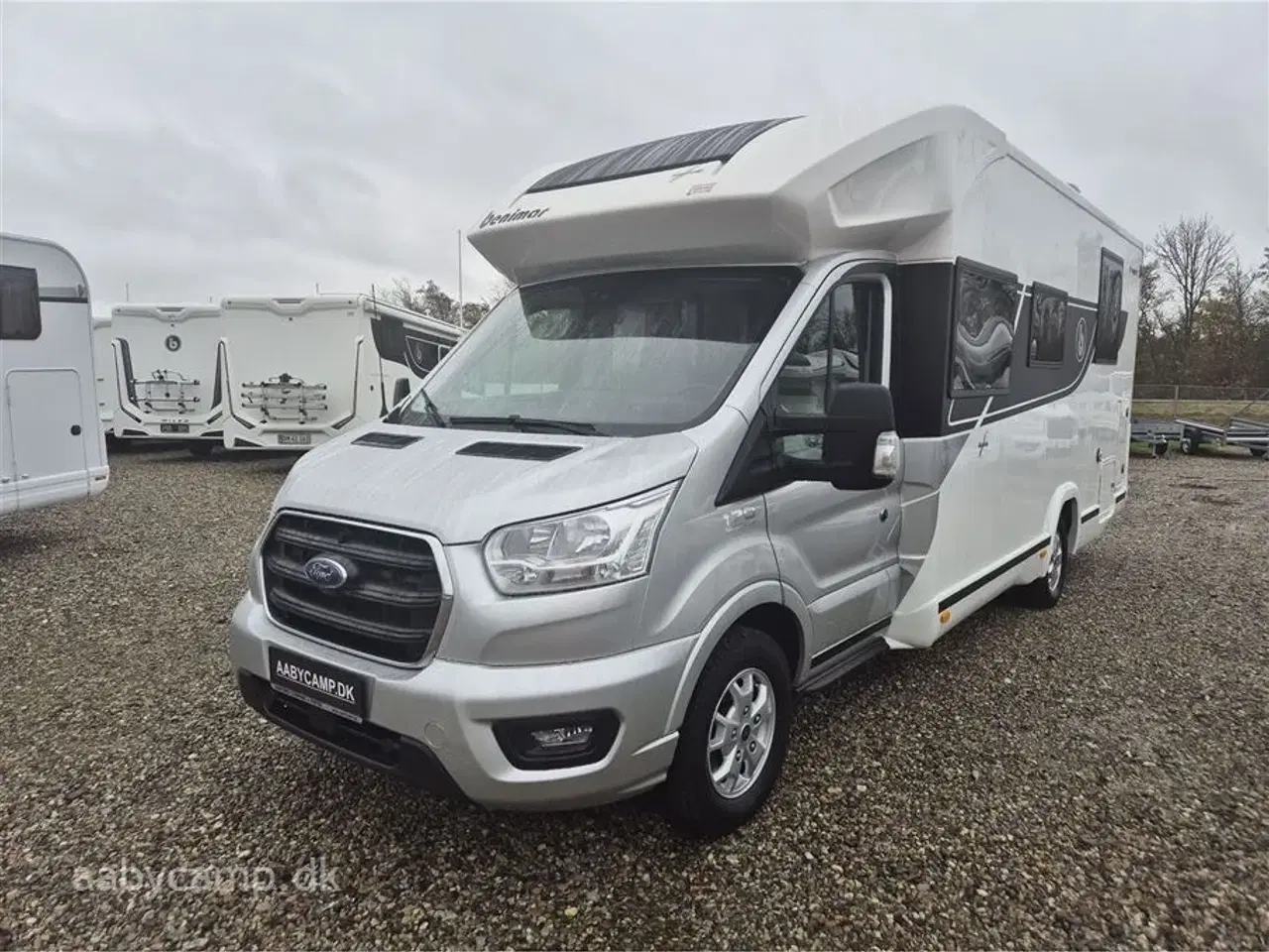 Billede 4 - 2022 - Benimar Tessoro 497   Nk pakke. Automatgear. solceller. Lithium batteri. Markise. cykelstativ. Queensbed. A/C.