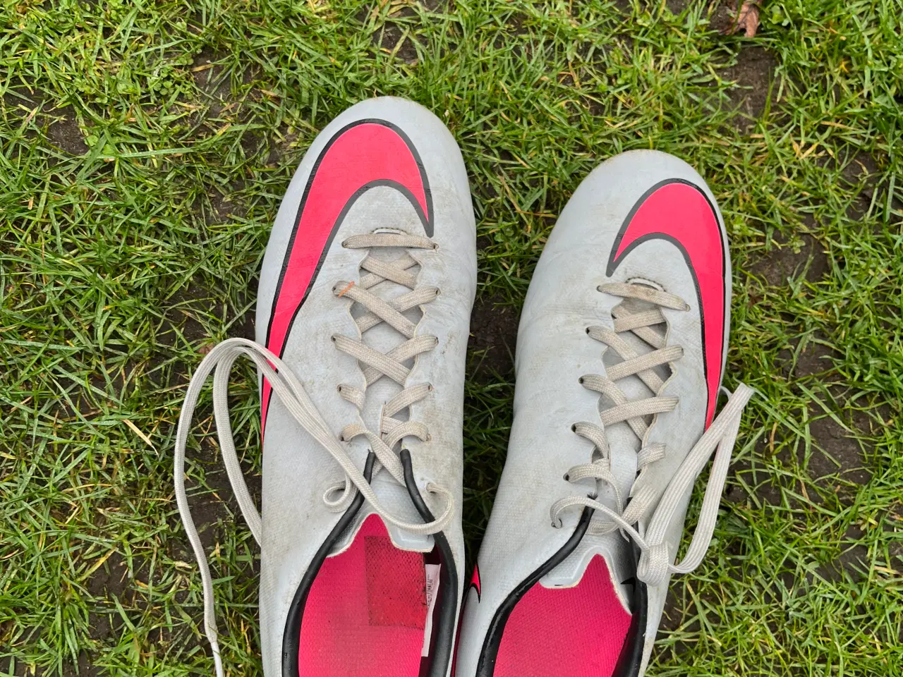 Billede 1 - Fodbold sko 