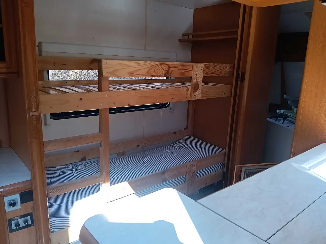 Billede 4 - Hobby 610 årg. 95