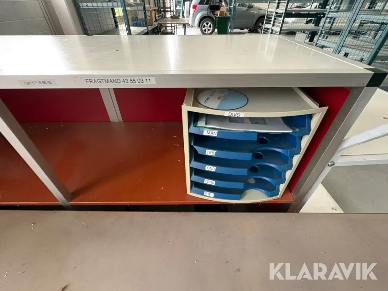 Billede 9 - Skrivebord, disk og rullebord