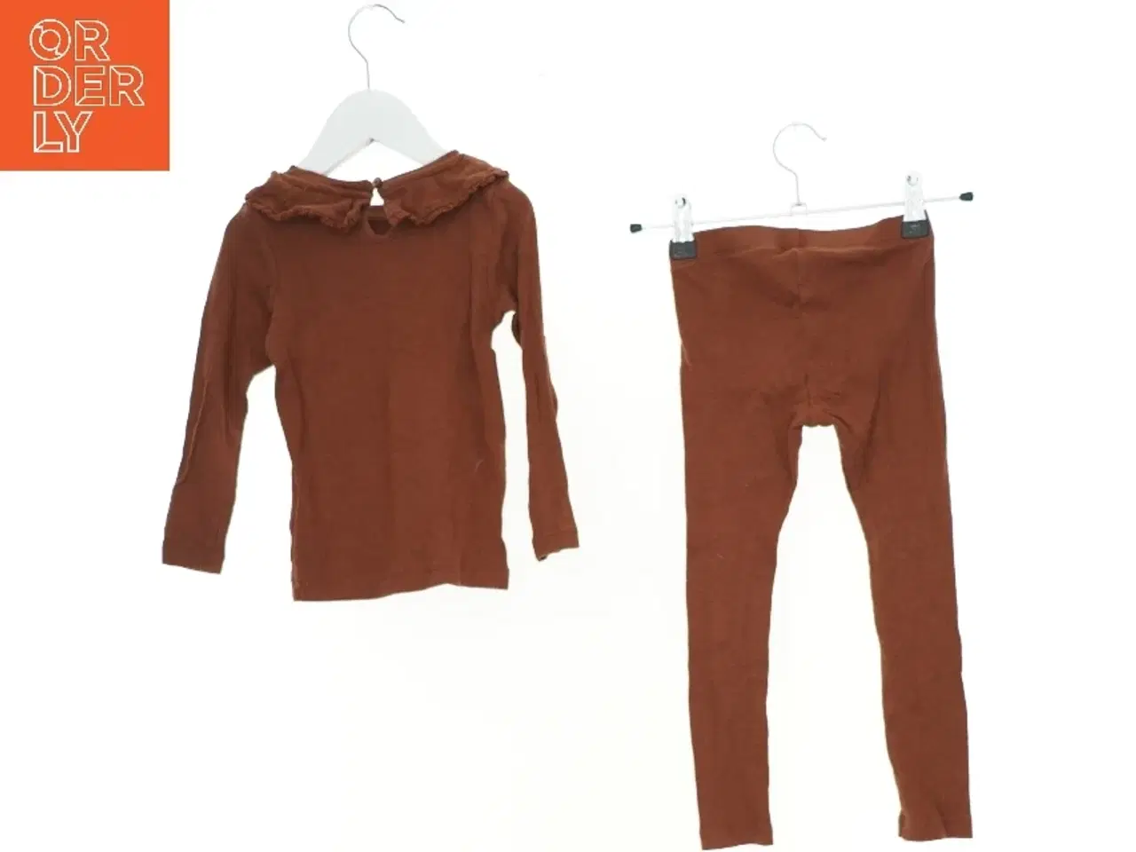 Billede 2 - Sæt (2 stk.) fra Name It (str. 104 cm)