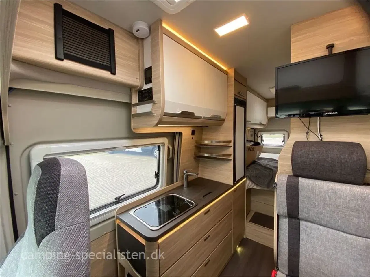 Billede 7 - 2021 - Knaus BoxStar 630 Freeway 60 years   Knaus BoxStar 640 Freeway model 2021 kan nu ses hus Camping -Specialisten.dk