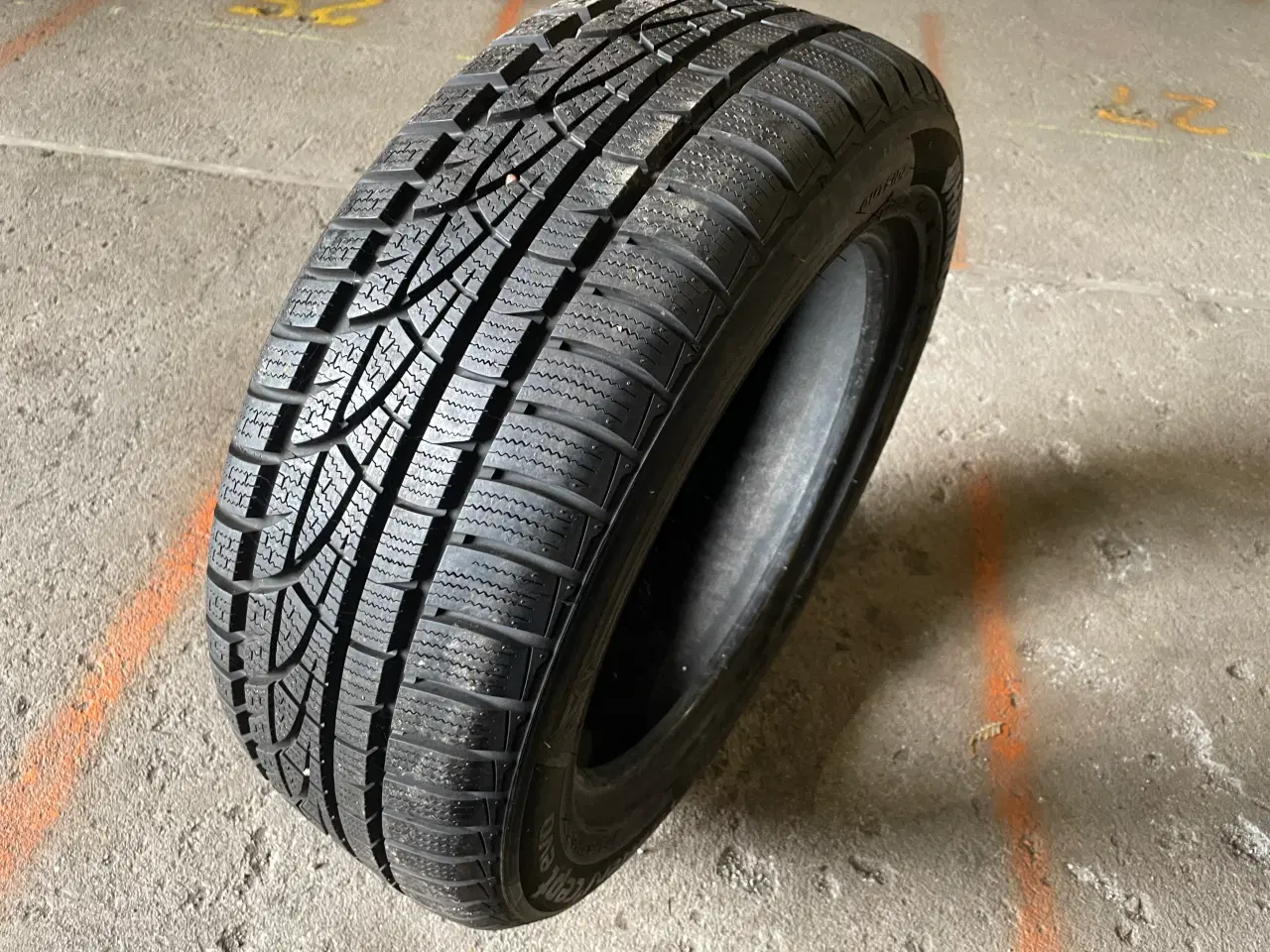 Billede 2 - 16 Hankook 205/55r16 Ref.W15 vinter