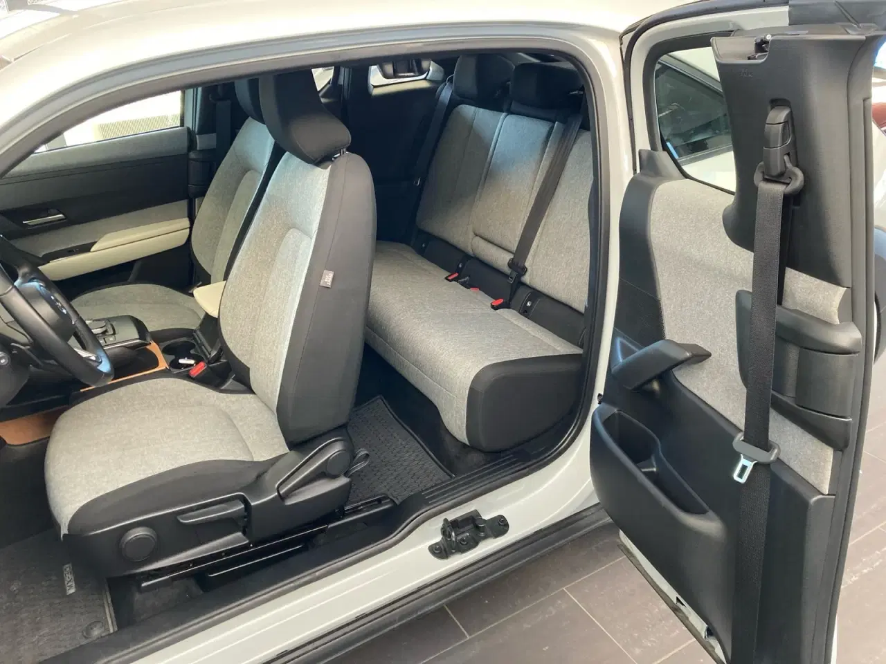 Billede 8 - Mazda MX-30  e-SkyActive Exclusive-Line