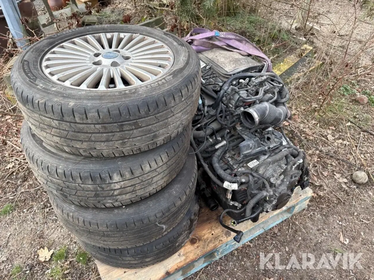 Billede 2 - Reservedele, dæk,  motor Ford Mondeo