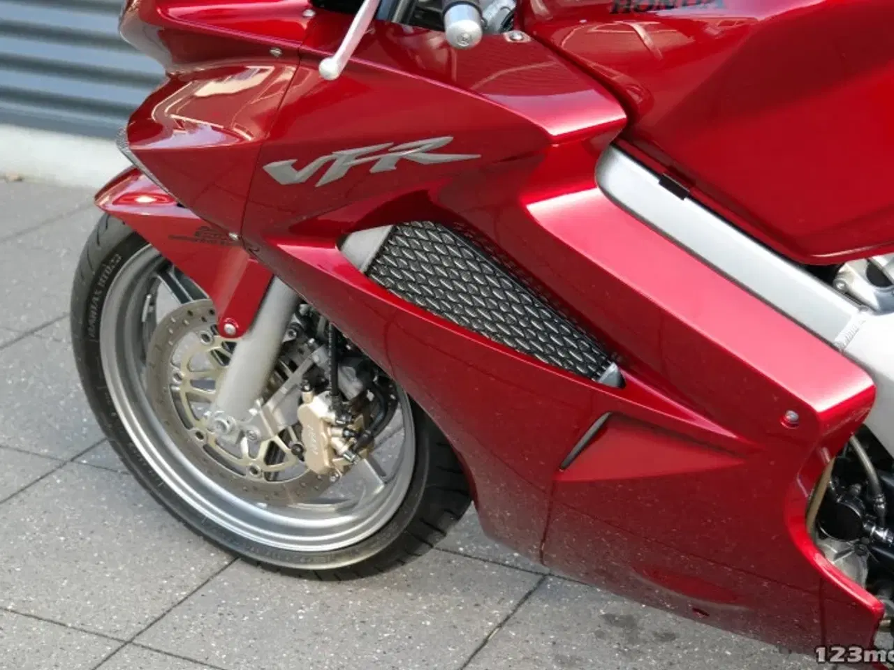 Billede 24 - Honda VFR 800 F MC-SYD       BYTTER GERNE