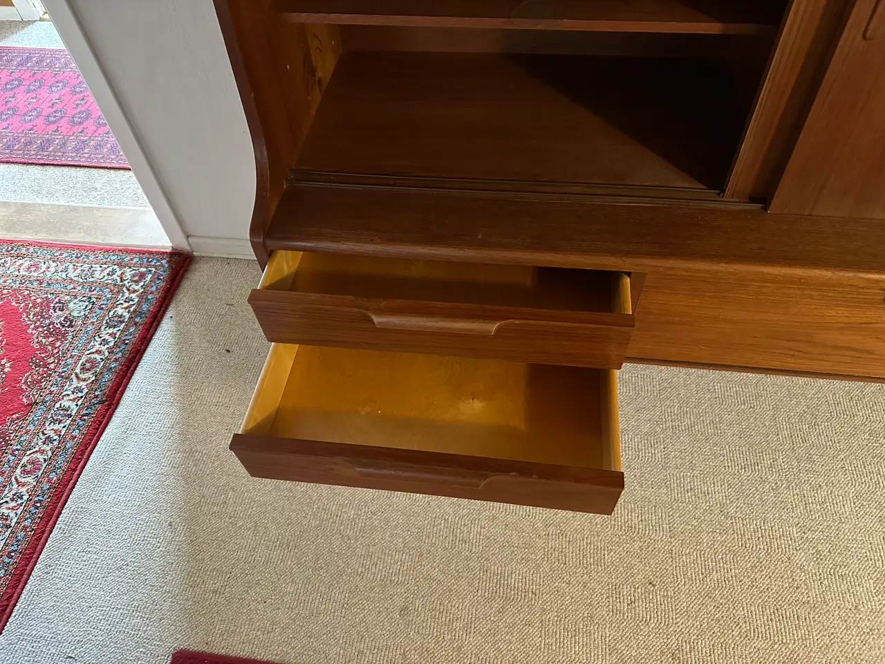 Billede 7 - Dækketøjsskab i teaktræ