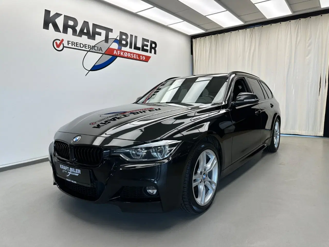 Billede 1 - BMW 320d 2,0 Touring M-Sport aut.