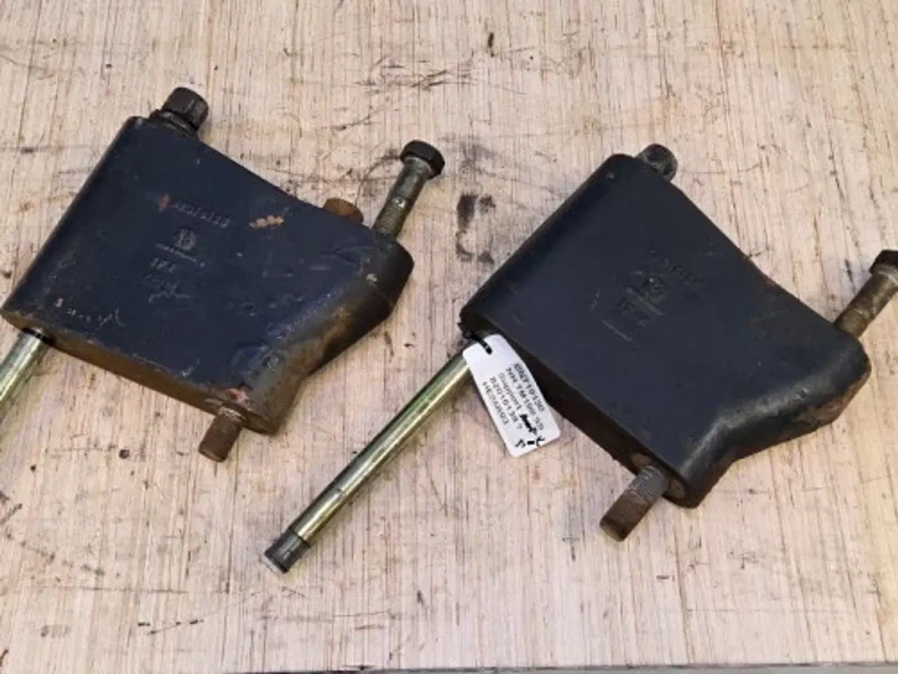 Billede 2 - New Holland TM190 Support Sæt 82016138