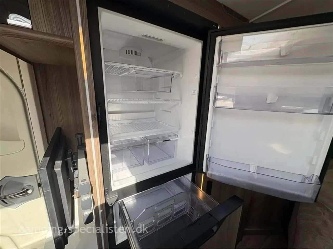 Billede 6 - 2025 - Kabe Briljant 470 XL KS   Kabe Briljant 470 KS 2025 - Se den nu hos Camping-Specialisten.dk