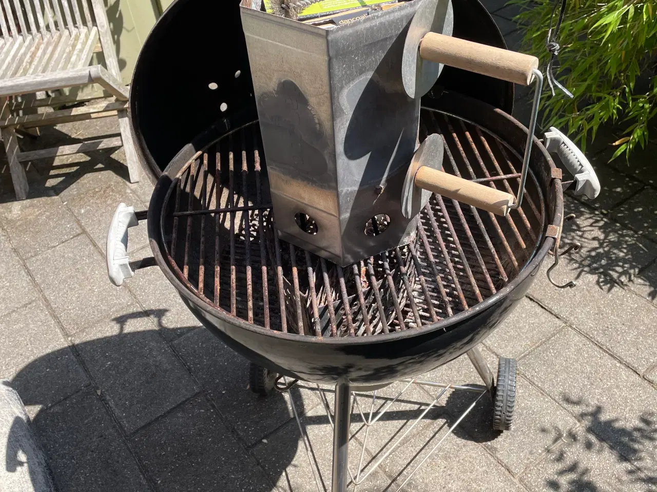 Billede 2 - Kugle kulgrill m. grillstarter