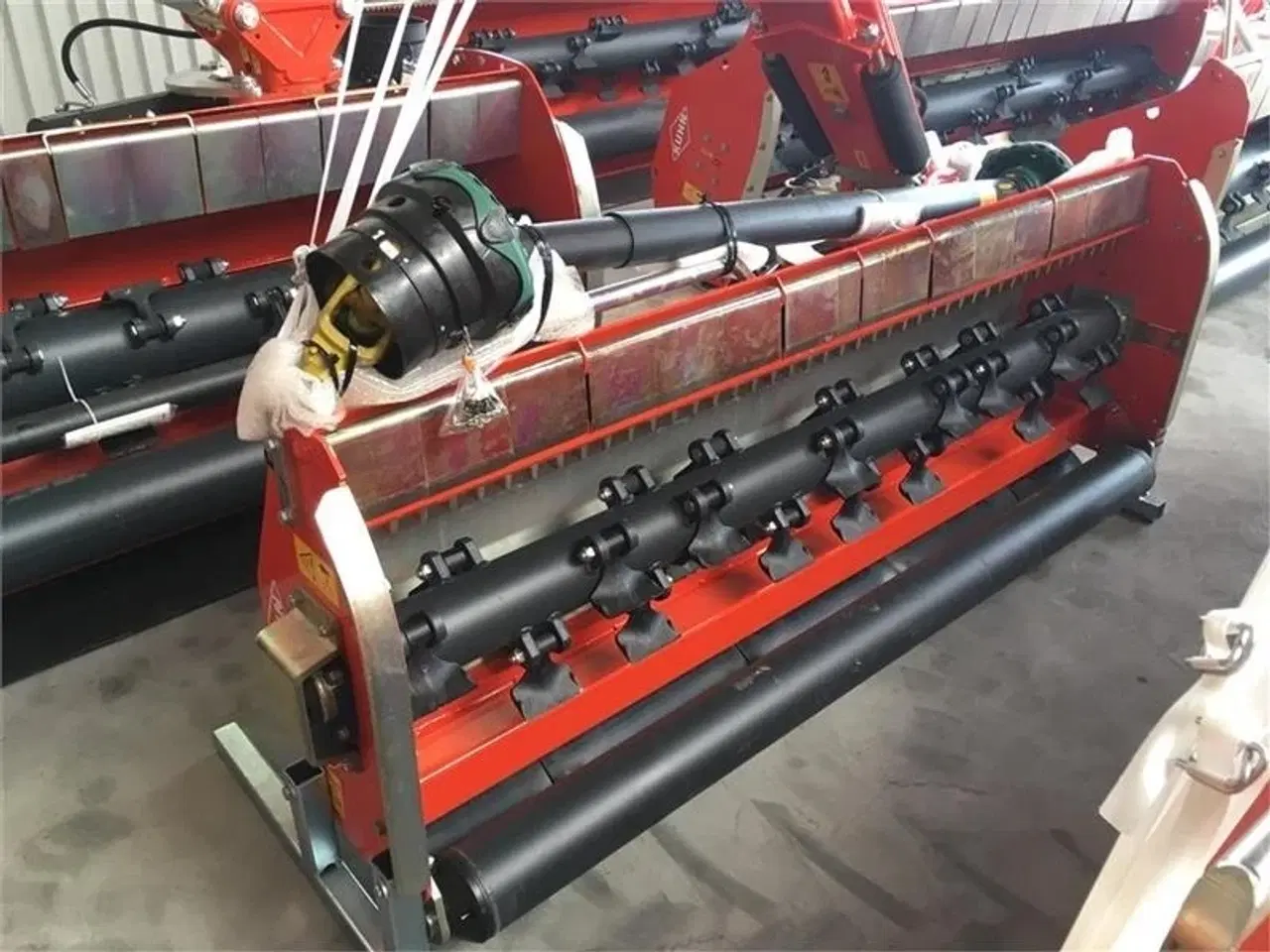 Billede 2 - Kuhn TB 211 Select Hammerslagler, vidvinkel