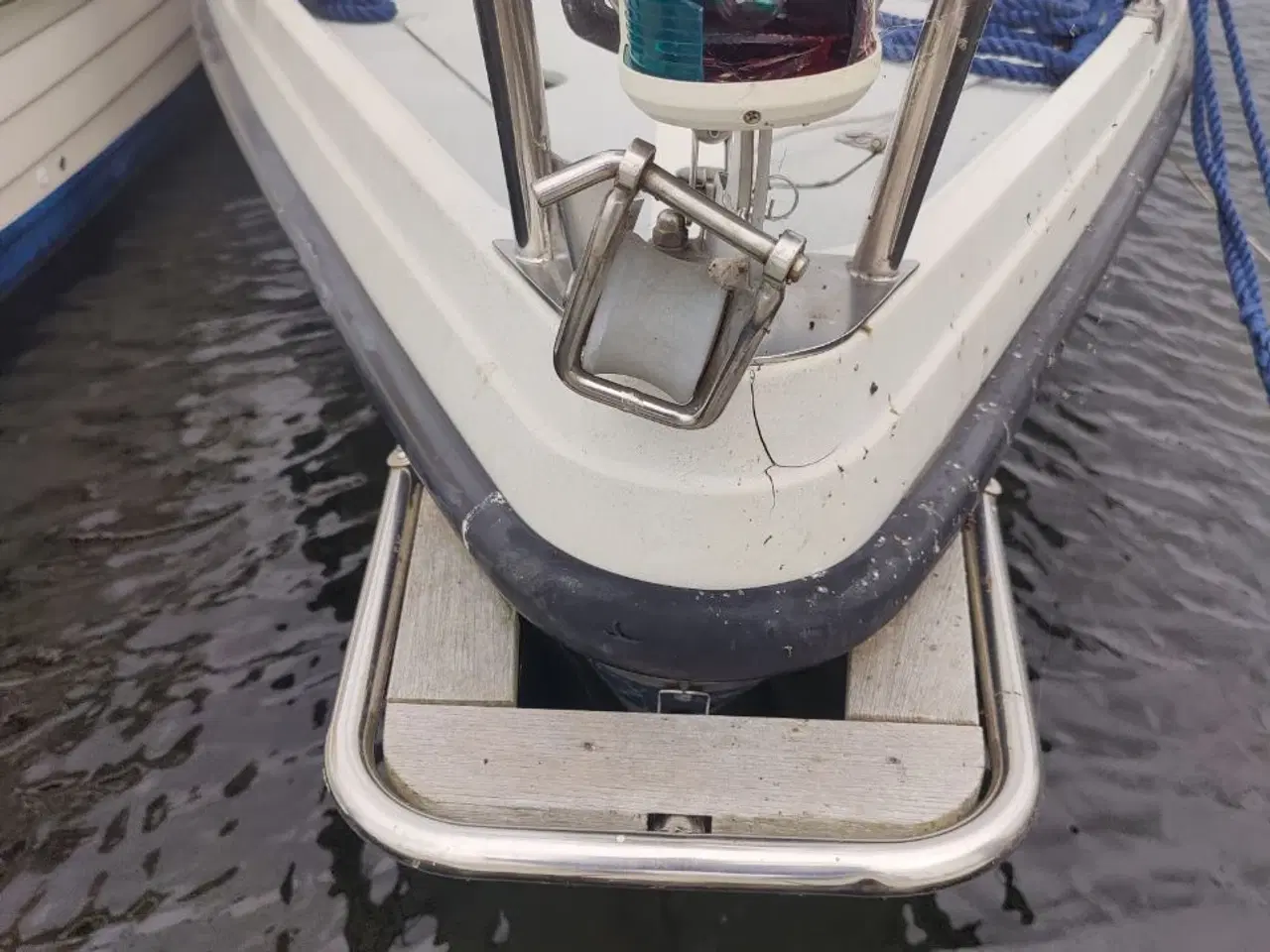 Billede 3 - LM 28 m. defekt Bukh DV 24. Evt bytte m. motorbåd