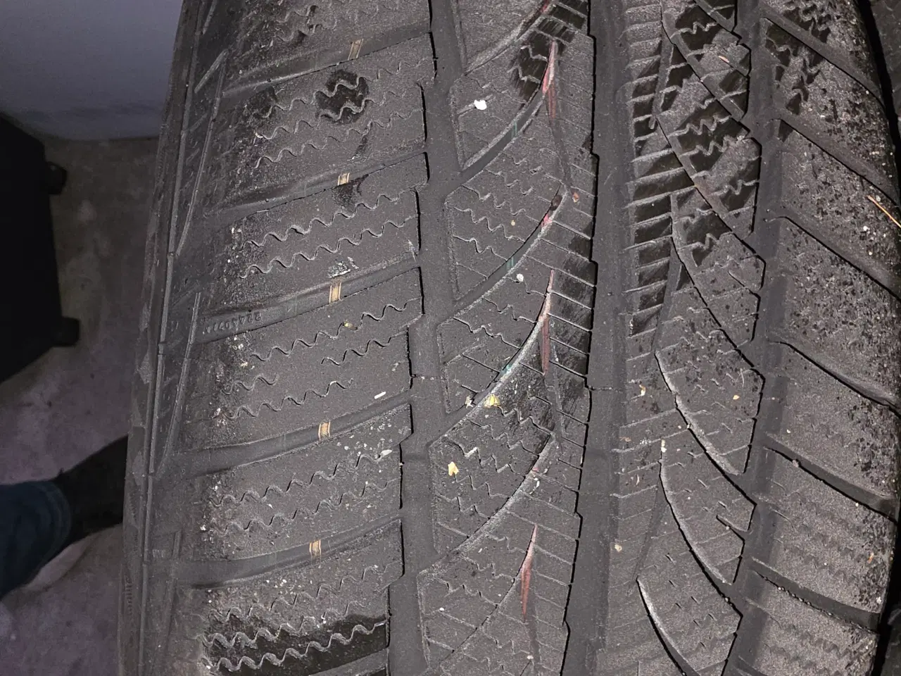 Billede 2 - Vinterdæk på alufælge 