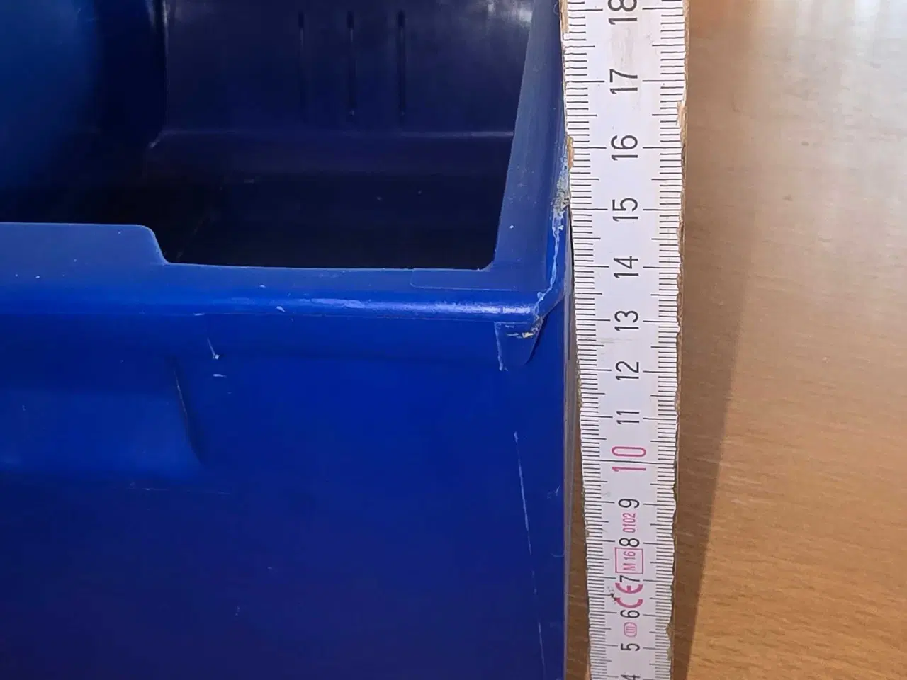 Billede 5 - Perstrop.Blå stabel kasser