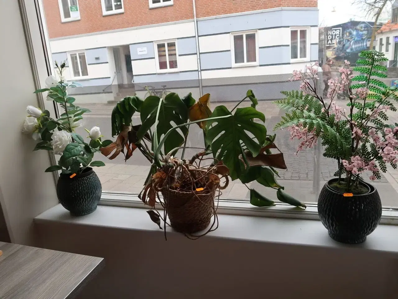 Billede 2 - 3 stk. vaser med div. Kunstige blomster