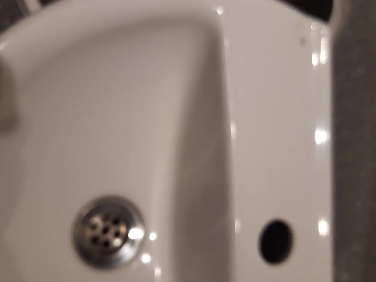 Billede 1 - Håndvask Ifø    model Spira