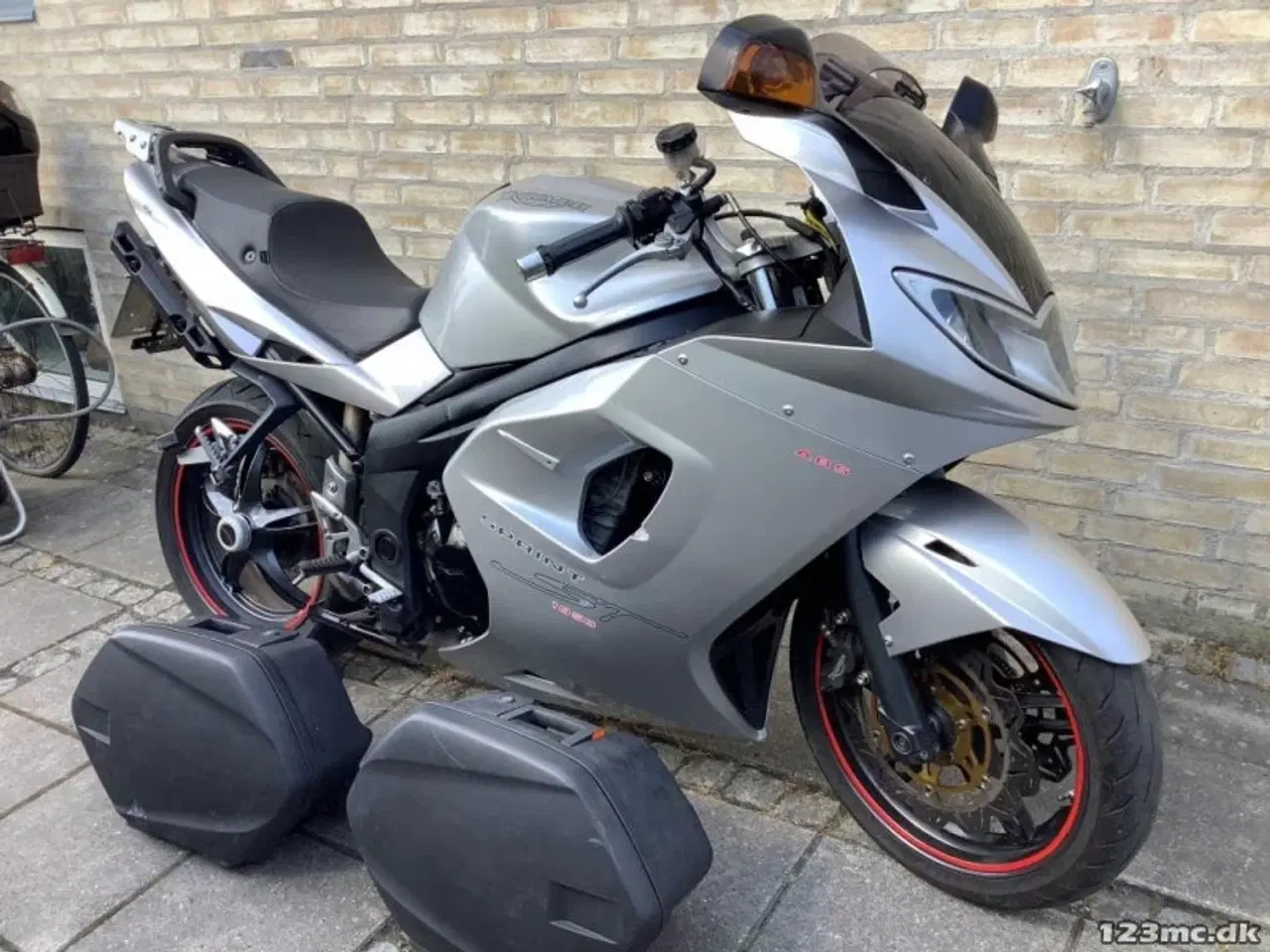 Billede 2 - Triumph Sprint ST 1050