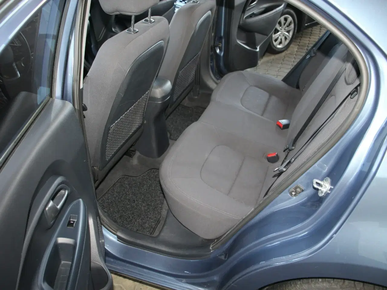 Billede 10 - Kia Rio 1,4 CVVT Attraction+