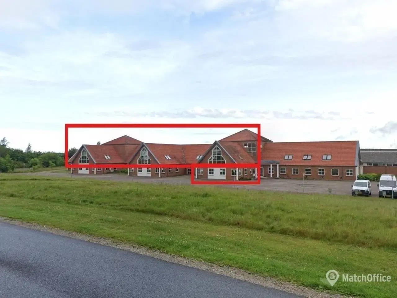 Billede 1 - Attraktivt kontor- og lagerlejemål med topplacering - i alt ca. 3.942 kvm