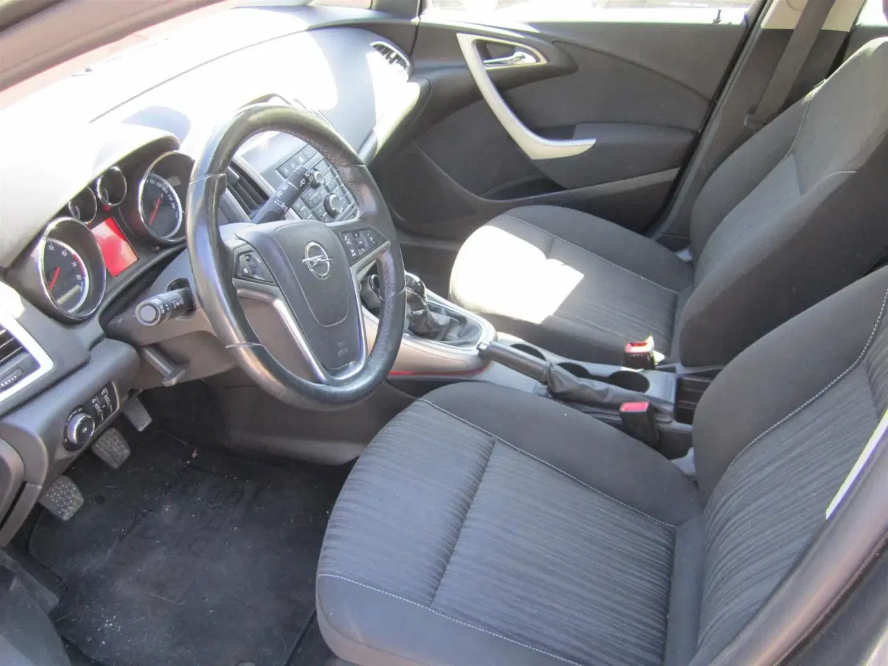 Billede 5 - Opel Astra Sports Tourer 1,4 Turbo Enjoy Start/Stop 140HK Stc 6g