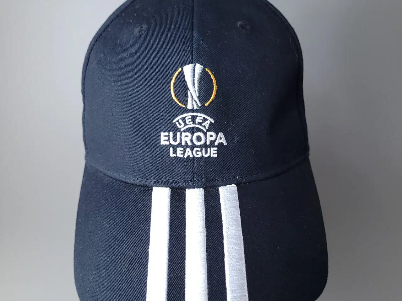 Billede 1 - ⭐️· Original Adidas UEFA Europa League Kasket 