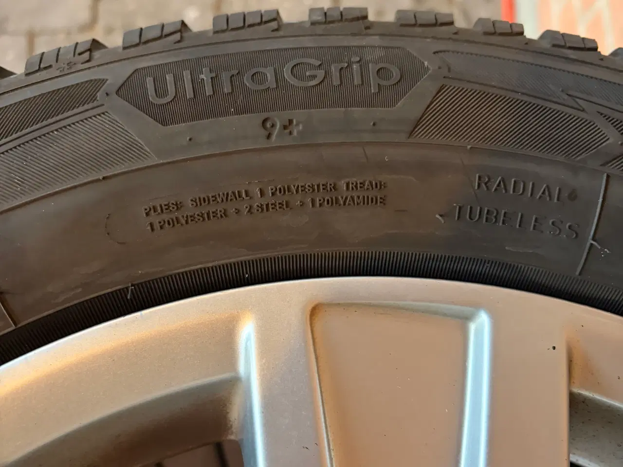 Billede 4 - Vinterdæk på originale Audi alu fælge