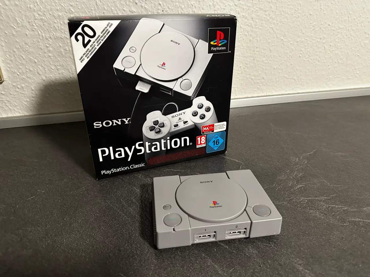 Billede 3 - Sony Playstation Classic Mini konsol + ekstra PS1