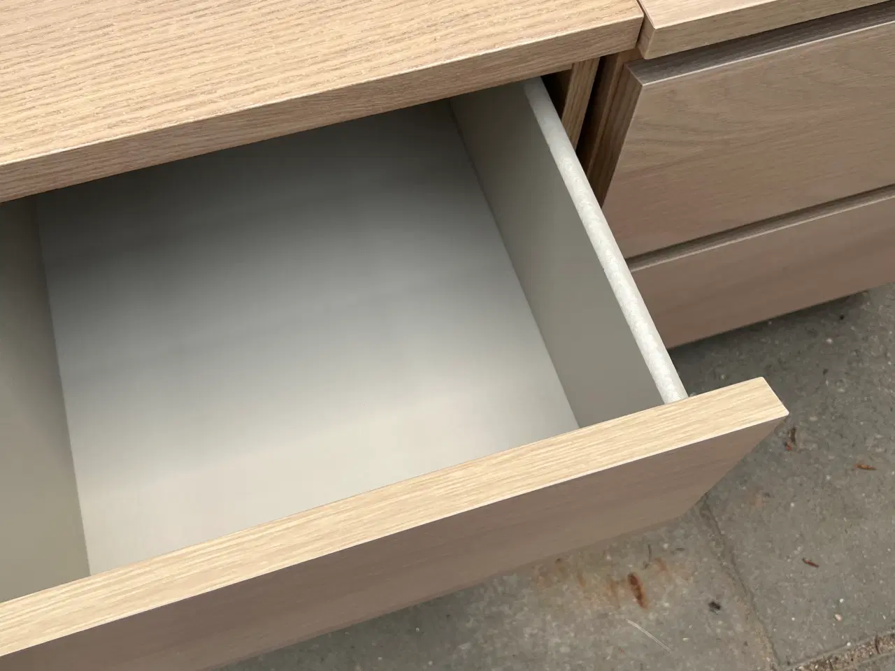 Billede 2 - Sengebord