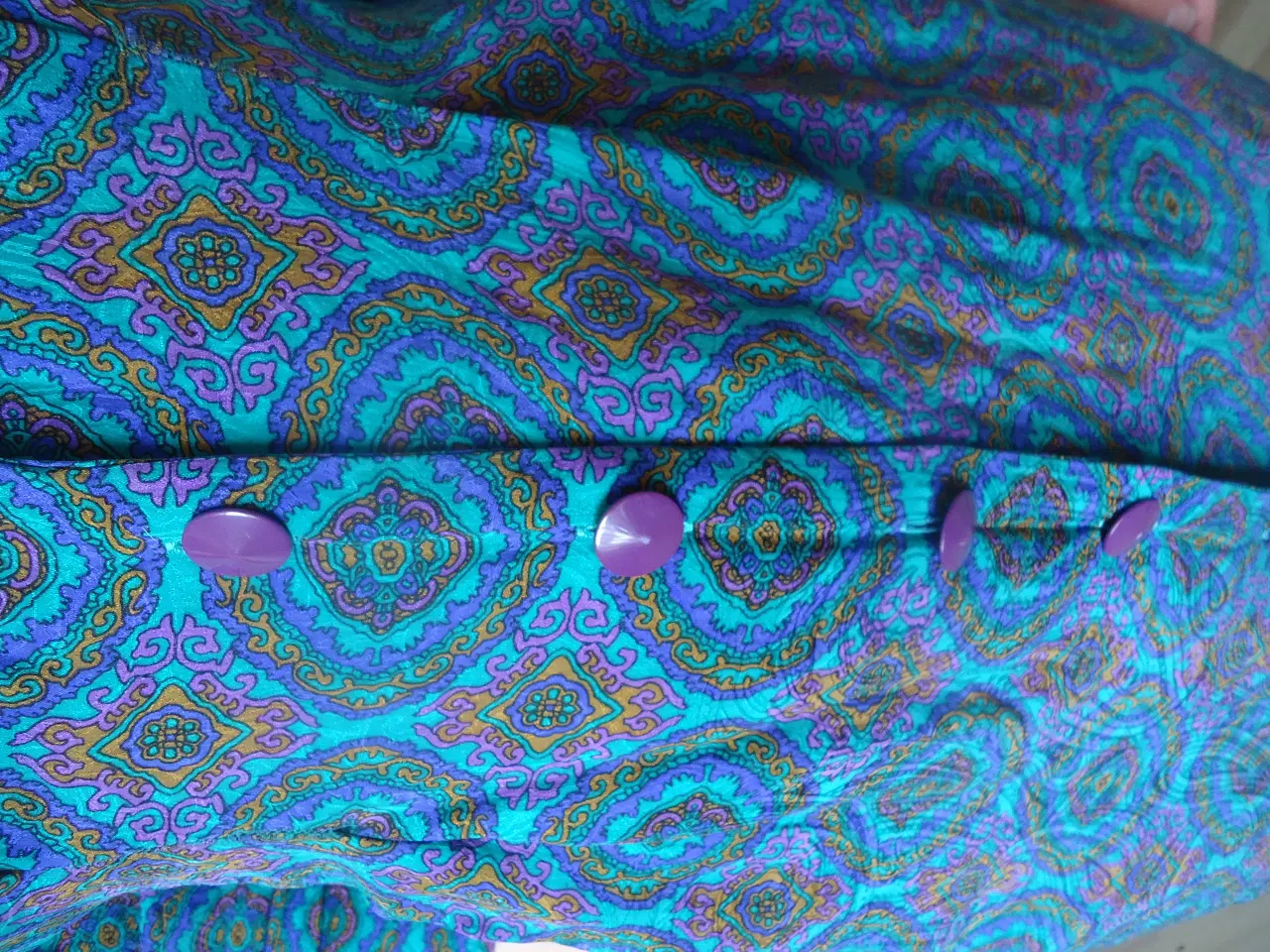Billede 2 - Vintage kjole: 70´er mønster og 100% silke