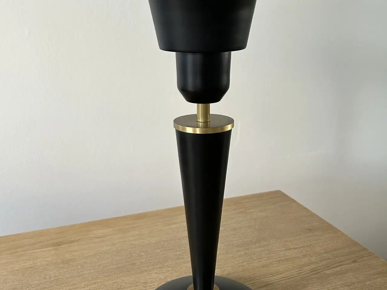Billede 1 - Bordlampe fra House Doctor