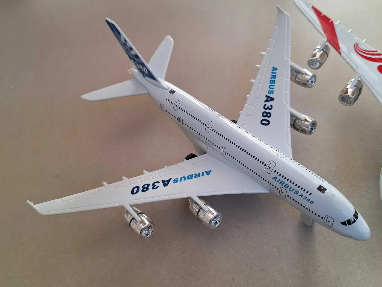 Billede 3 - Airbus fly