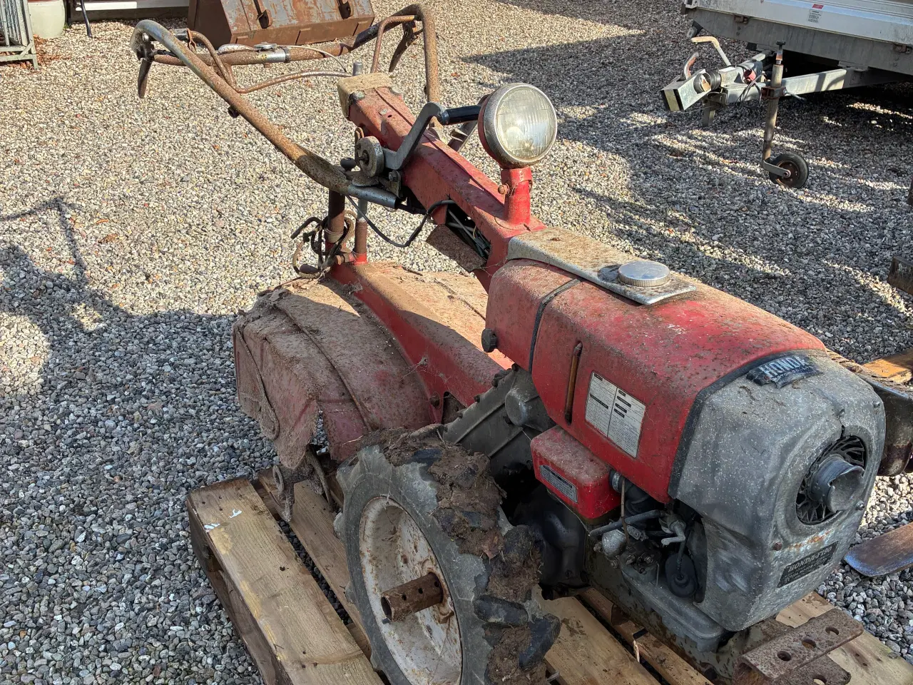 Billede 2 - Havefræser 