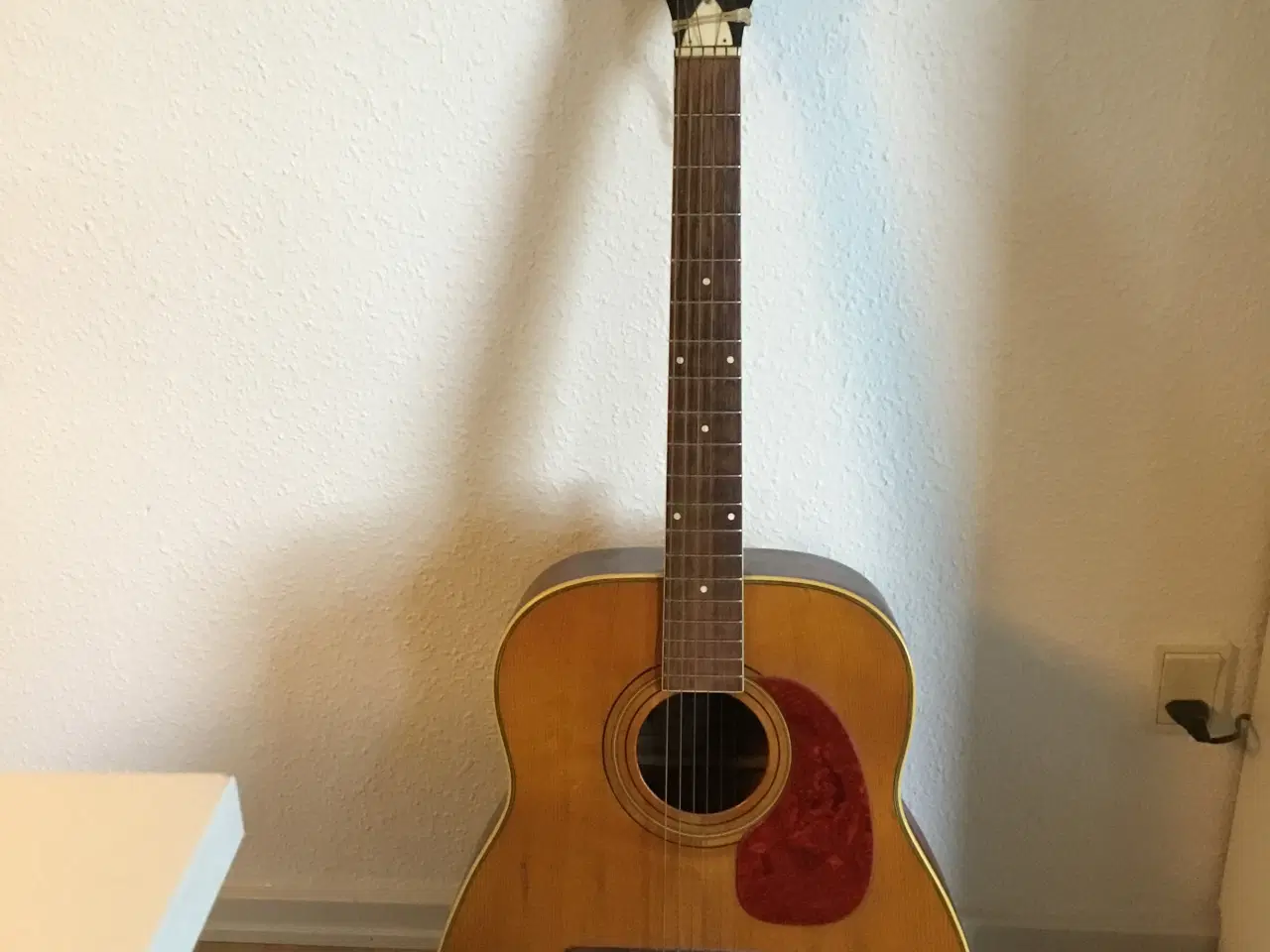 Billede 2 - Fin gammel Otvin guitar sælges