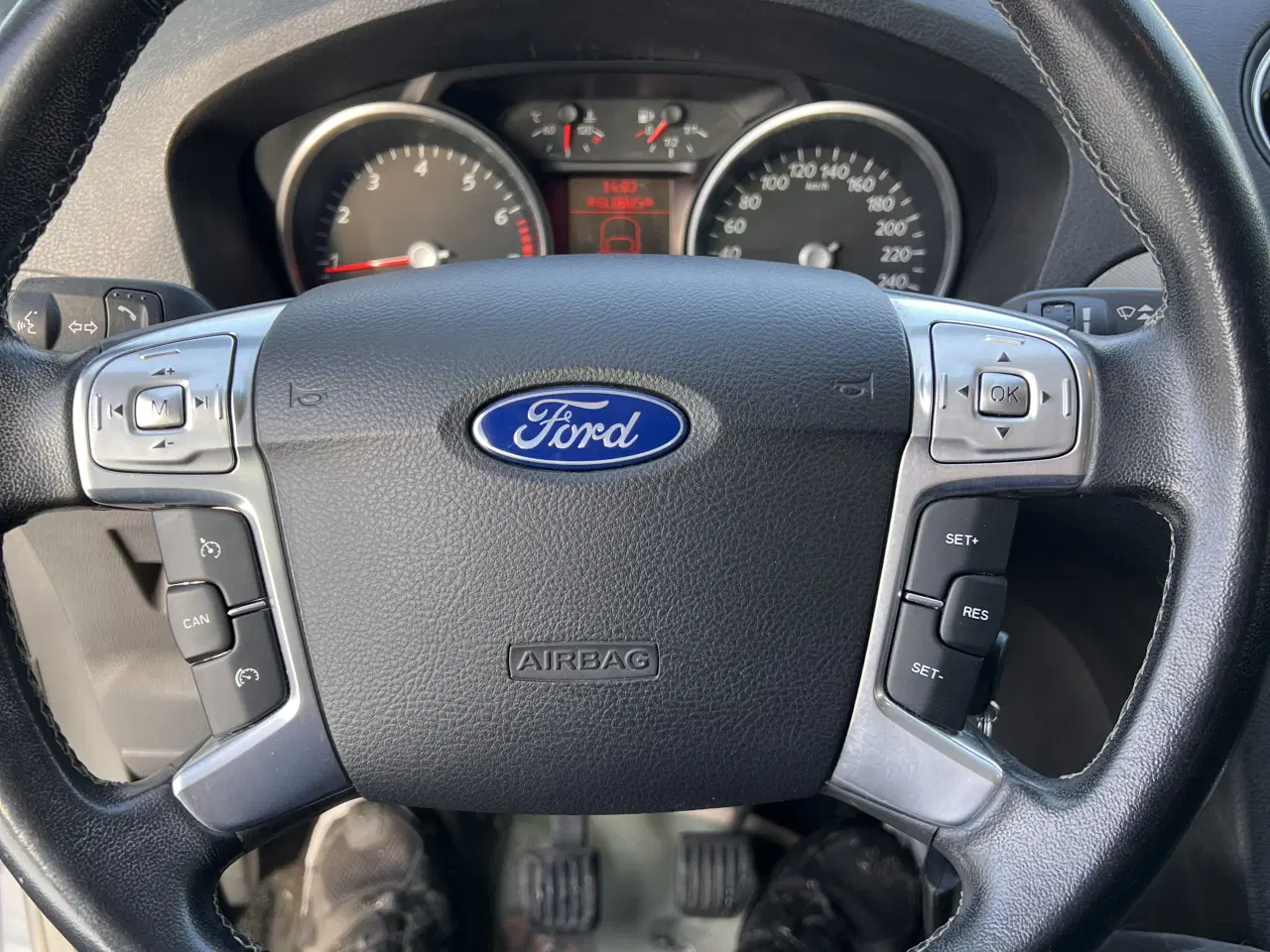 Billede 12 - Dejlig stor og rumlig 7 personers bil