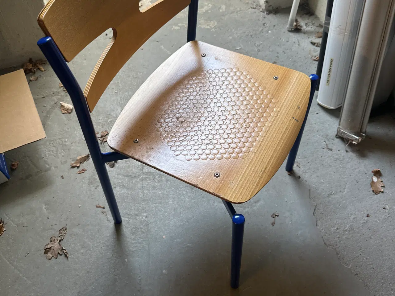 Billede 1 - Stabel stol ca 70 stk sælges