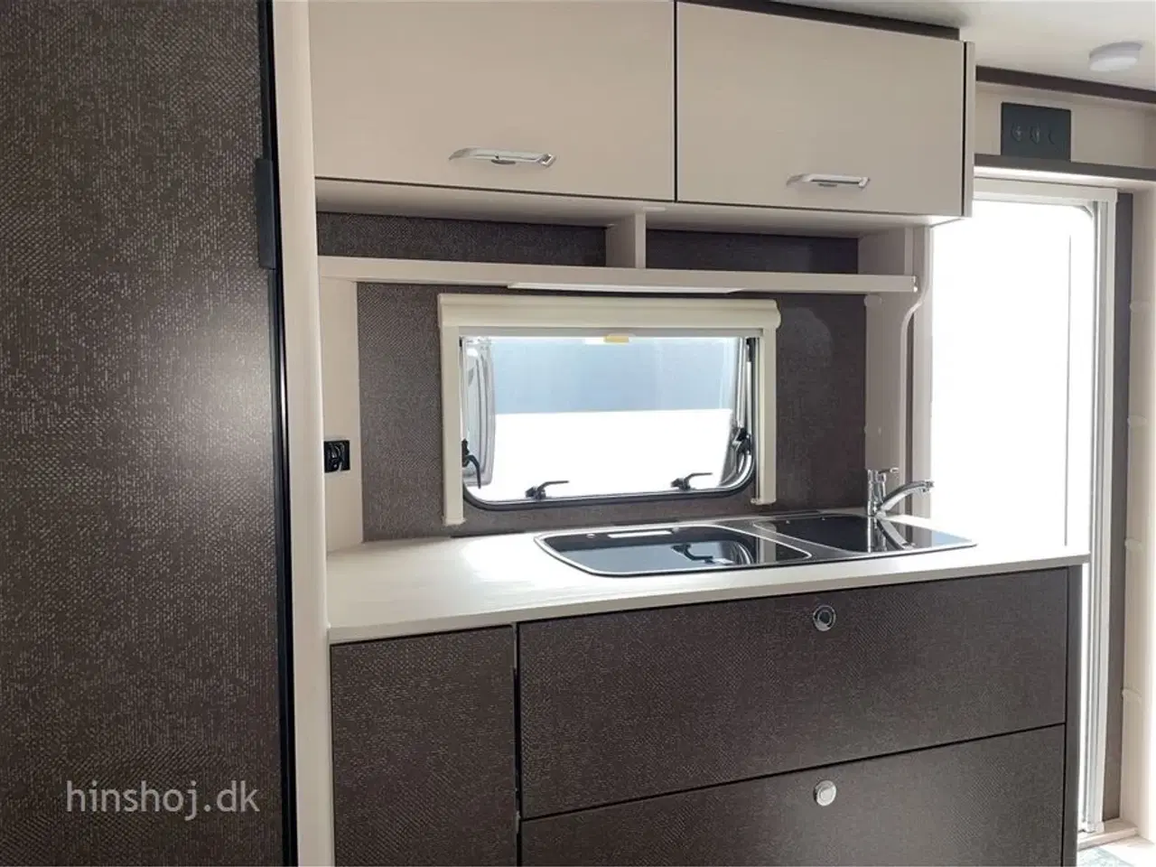 Billede 13 - 2023 - Dethleffs C´GO 565 FMK   Dejlig køjevogn med 2 køjer og dobbeltseng fra Hinshøj Caravan A/S