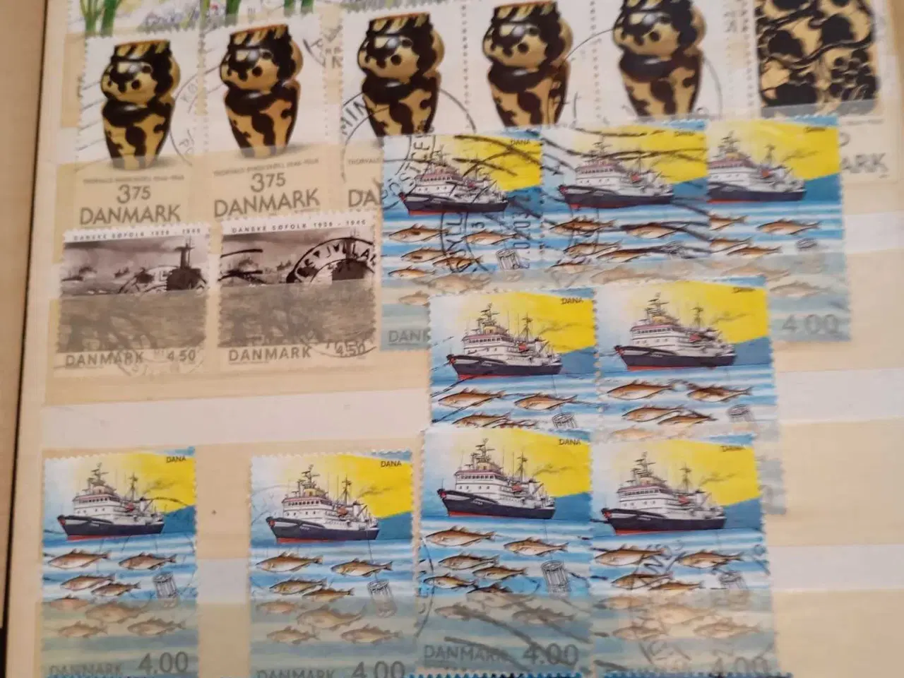 Billede 2 - indstiksbog med danske frimærker 